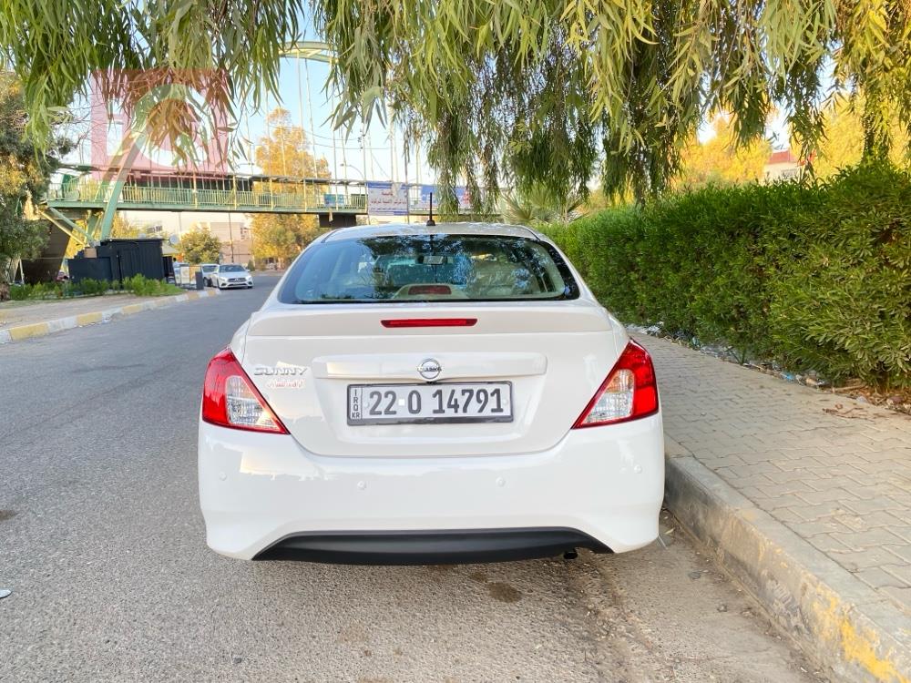 نيسان صني